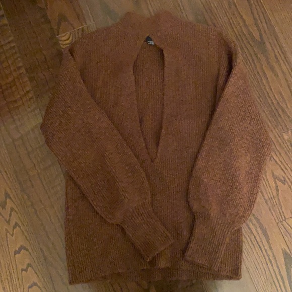 Brown knit sweater from Forever 21 in size women’s small! - Picture 4 of 4
